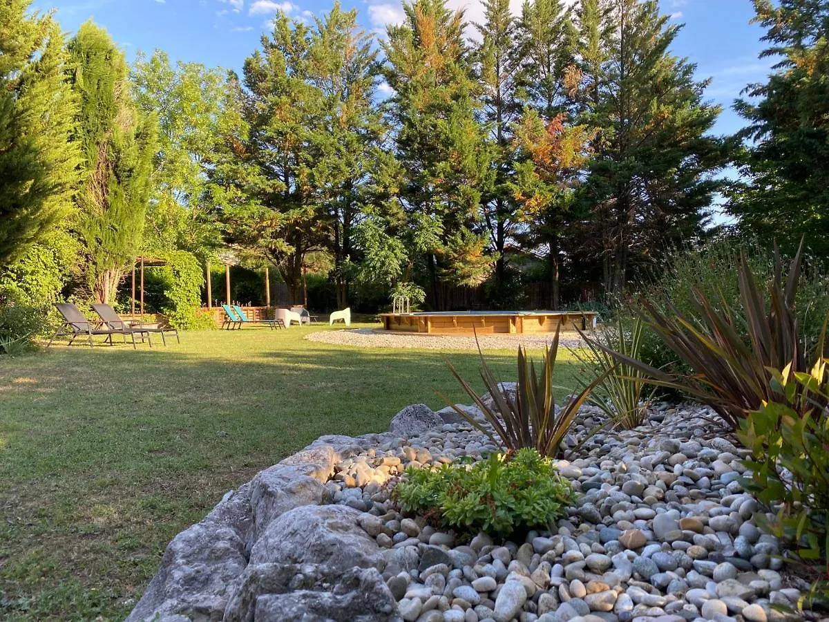 Apartment Le Cocon De Curson Gite Le Papillon Chanos-Curson